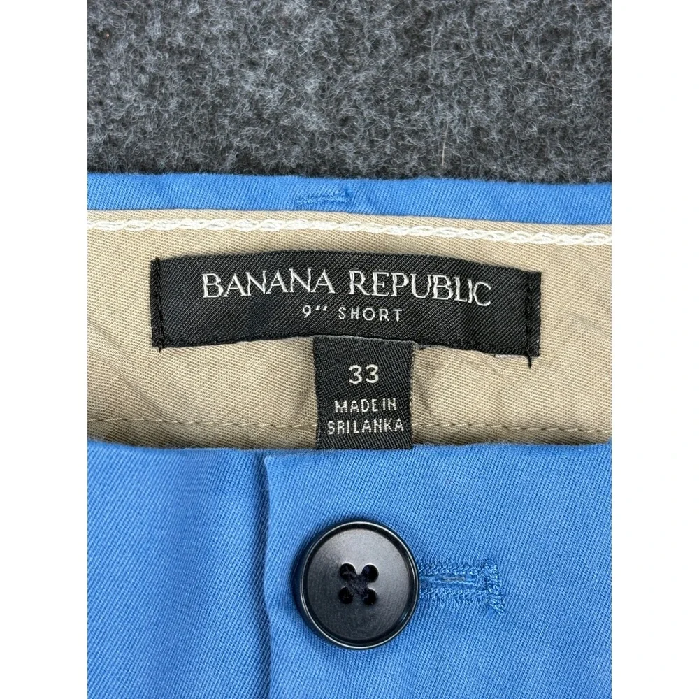 Banana Republic Mens 9 Inch Chino Shorts Size 33 Sky Blue Flat Front Casual